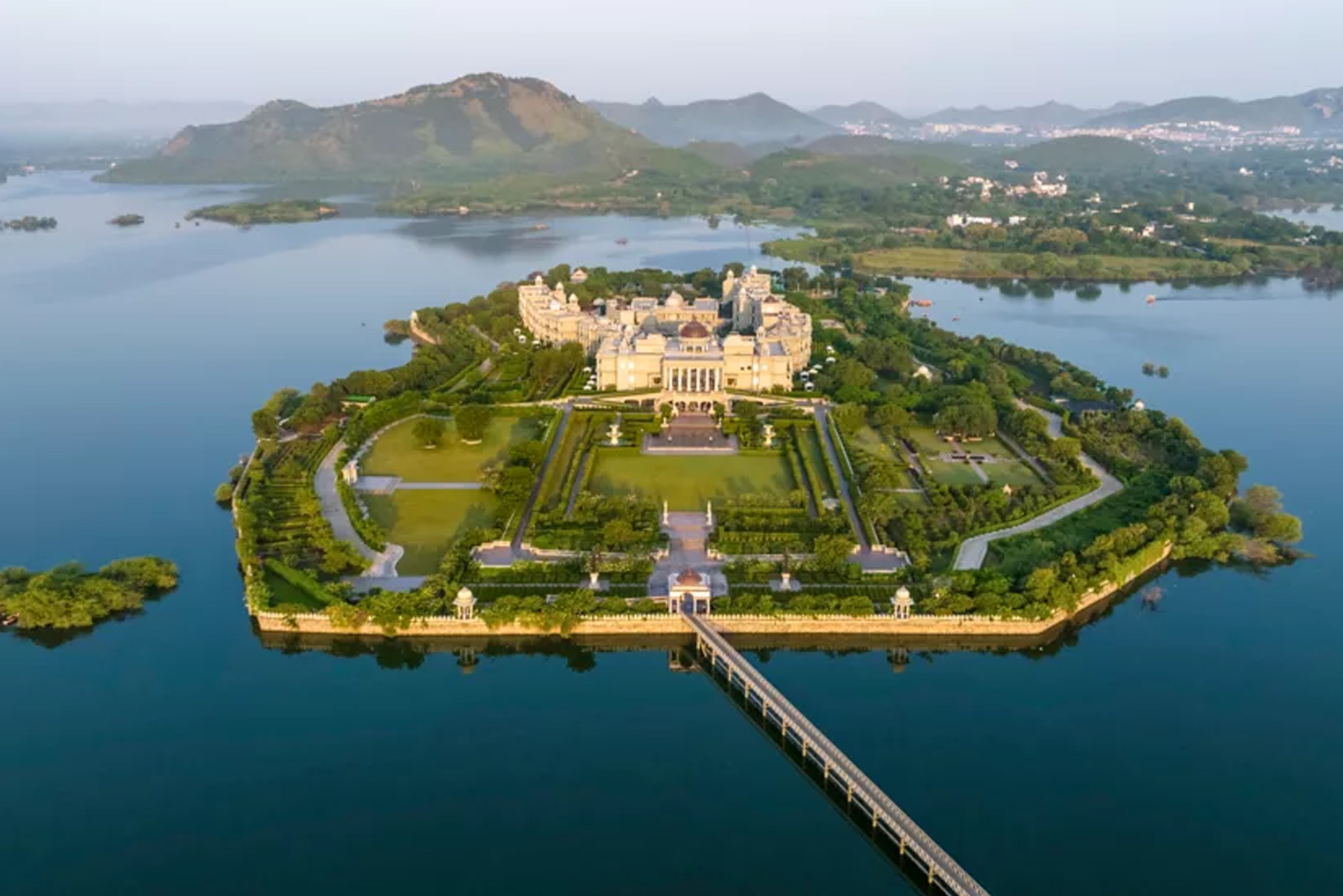 Raffles Udaipur Resort